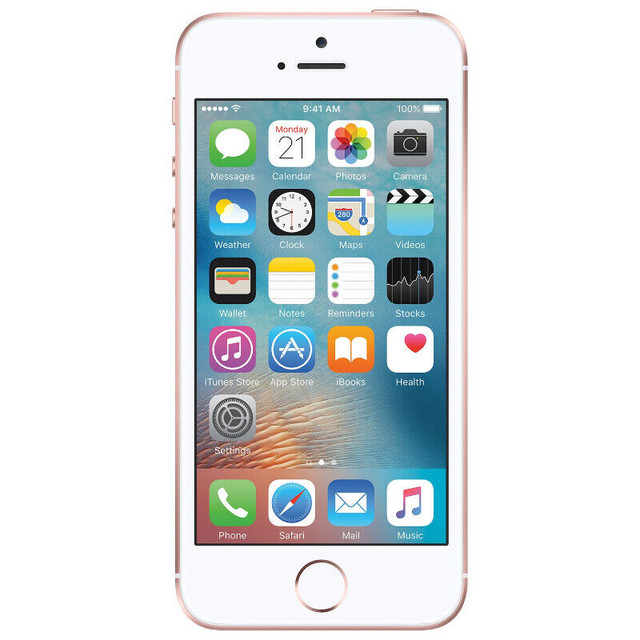 Apple iPhone SE  - LIKE NEW in Other in Abbotsford