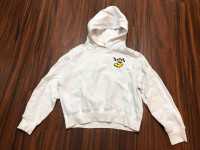 Women’s Zara Peanuts white cropped hoodie - size M