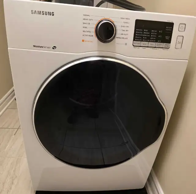 Samsung Eletric Stackable Dryer in Washers & Dryers in Ottawa - Image 2