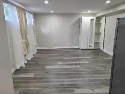 Private large room for rent
