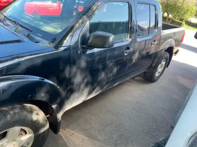 2005 Nissan frontier RWD Runs drives great no issues at all Has some rust new tires