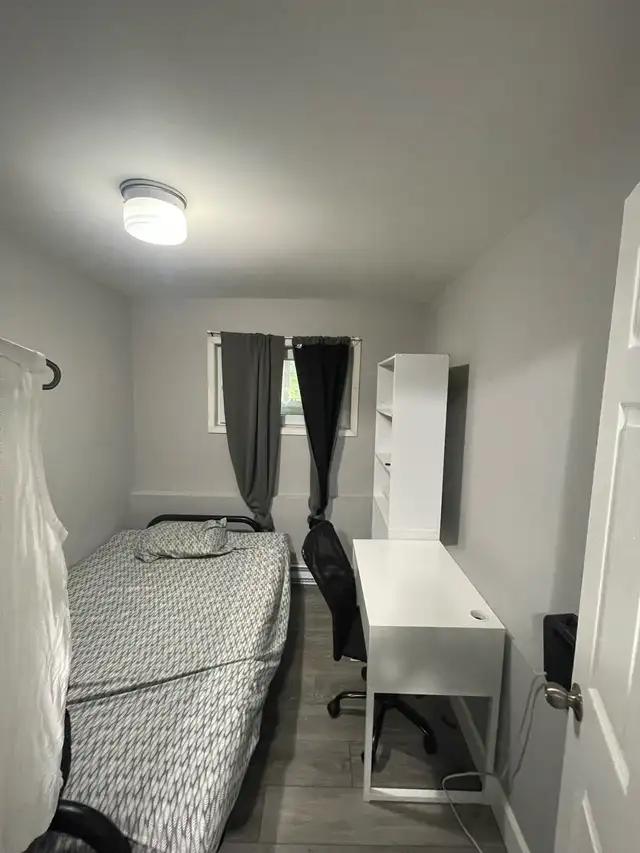 private room for rent in Room Rentals & Roommates in Dartmouth - Image 5