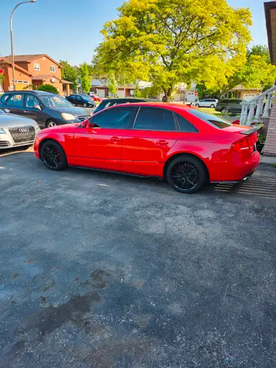 Mint, rust free! Clean title(no accidents) black leather interior, only 2nd owner, oil changes done...