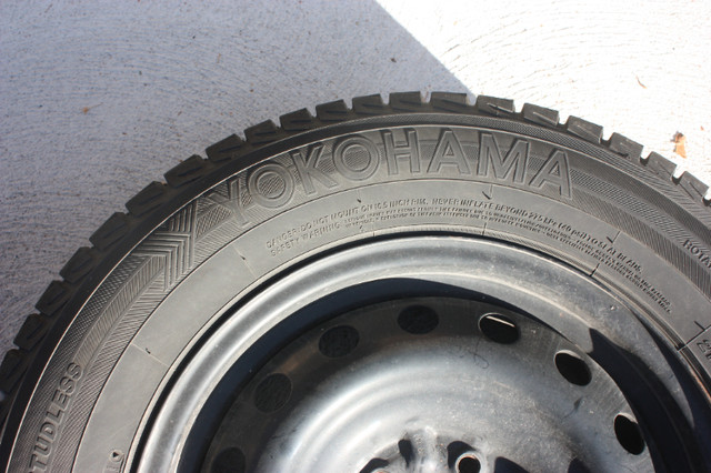 4 Yokohama  Ice Guard 215-70-16 Tires in Tires & Rims in Leamington - Image 3