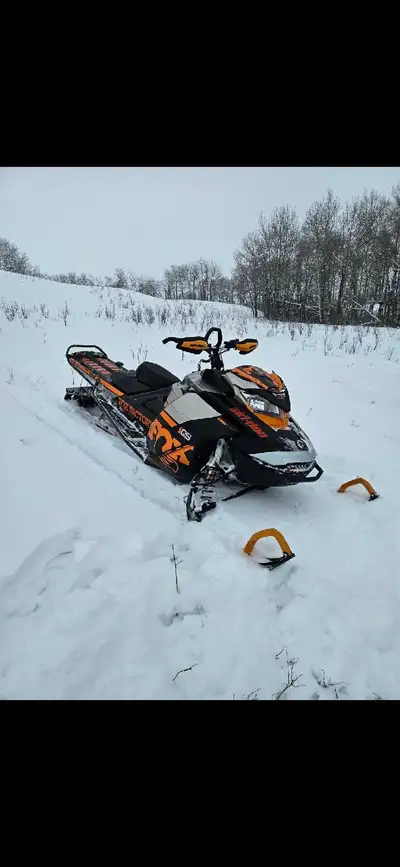 2020 summit expert 165 3". 3800 km. Good sled not desperate to sell. 306 532 3176