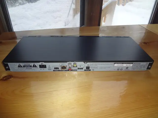 PANASONIC BLU-RAY PLAYER DMP-BDT220446508652309391361