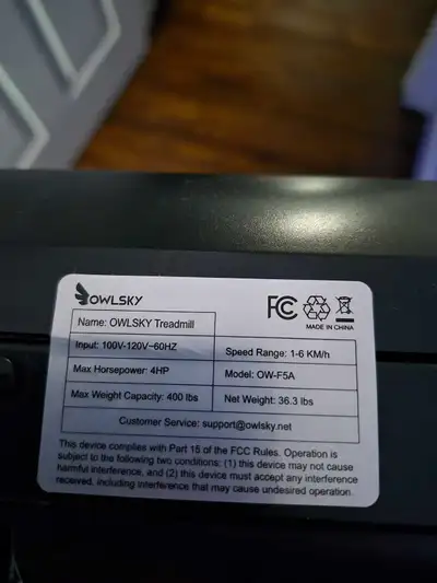 This pre-owned OWLSKY walking treadmill (Model: OW-F5A) is in good working condition and perfect for...
