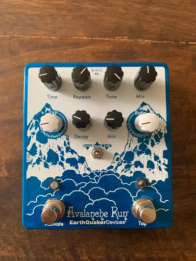 Earthquaker Devices Avalanche Run V2, View more