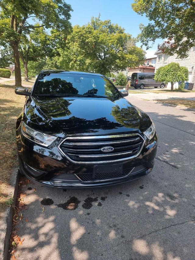 2016 Ford Taurus Ltd. AWD 3.5L V6 in Cars & Trucks in City of Toronto - Image 2