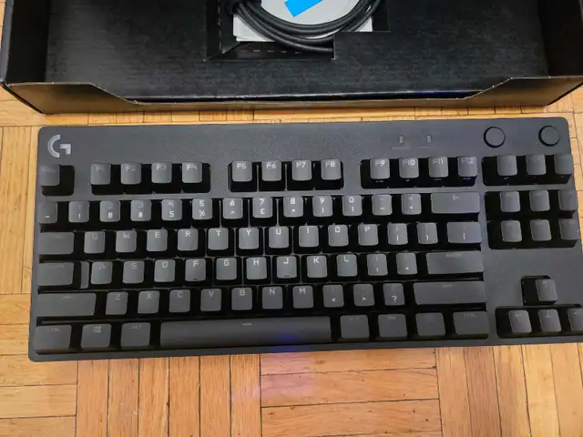 Logitech G Pro Ten keyless Gaming Keyboard in Mice, Keyboards & Webcams in Mississauga / Peel Region - Image 4