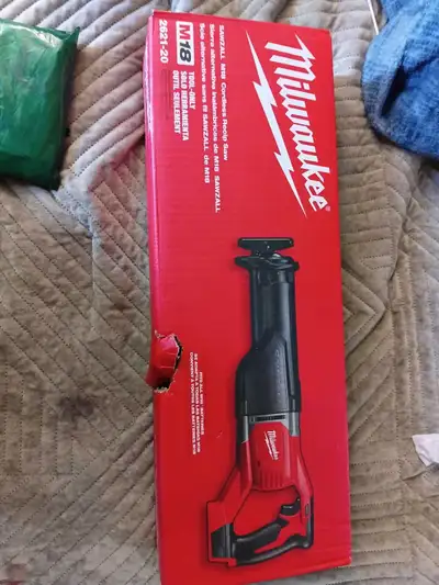 This Milwaukee M18 Cordless Reciprocating Saw (Model 2621-20) is in brand new condition, still seale...