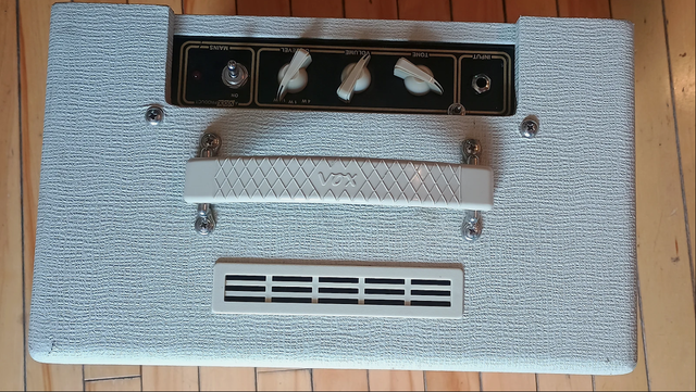 Vox ac4tv in Amps & Pedals in Laval / North Shore - Image 6