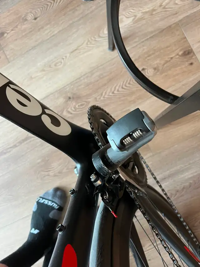 Cervélo S2 Aero Carbon Road Bike LEGEND size 56 in Road in City of Toronto - Image 5