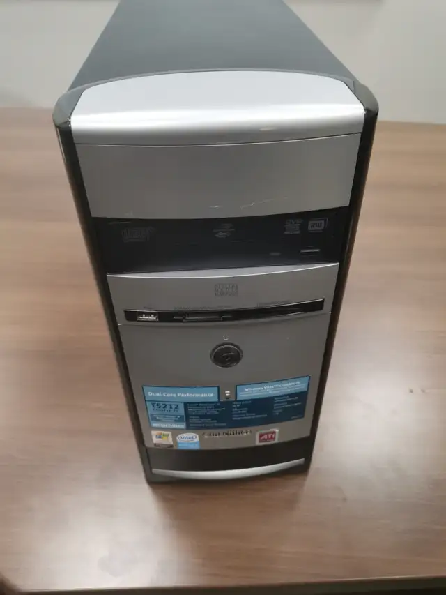 Desktop computer eMachines in Desktop Computers in Markham / York Region - Image 5