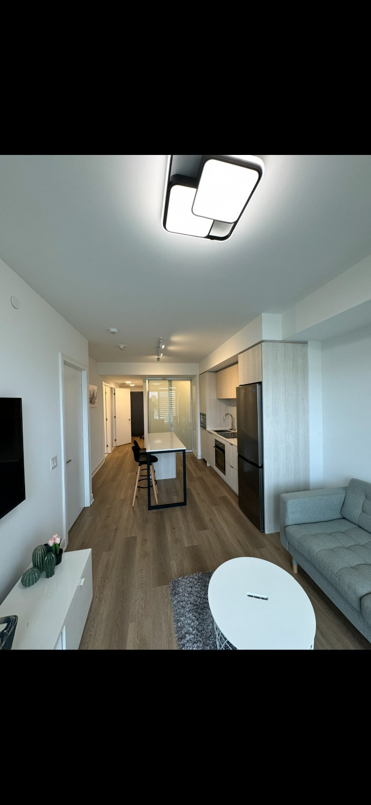 2 bedroom+ Den  2 bathroom for rent in Mississauga 3