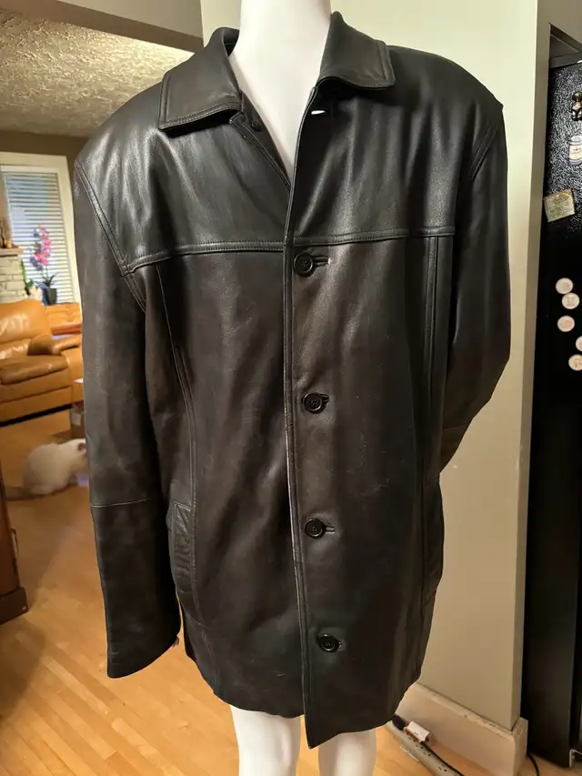 Men’s Black Leather Jacket w Zip Out Thinsulate Lining in Men's in Kitchener / Waterloo - Image 2