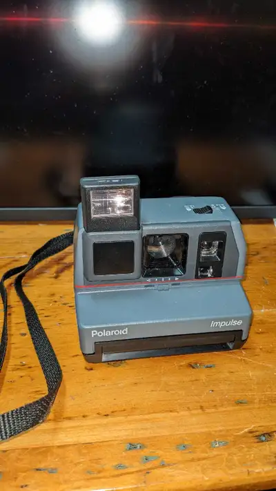 Polaroid Impulse Instant Photo Camera (1980's) vintage worki, View more