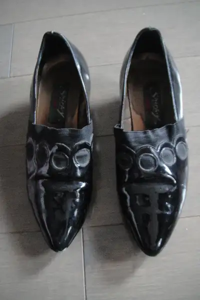 Women Leather British Pointy Toe Block Heel Zip Up Shoes Size 5, View more