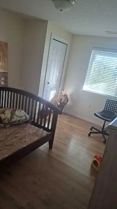 Clean and Bright 2-Bedrooms legal walkout Basement Suite for Rent Located on Panamount View NW, this...