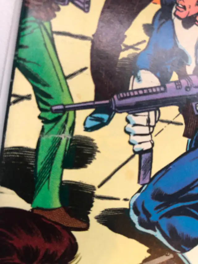 Amazing Spider-man #202 comic starring The Punisher! $25 OBO in Comics & Graphic Novels in City of Toronto - Image 3
