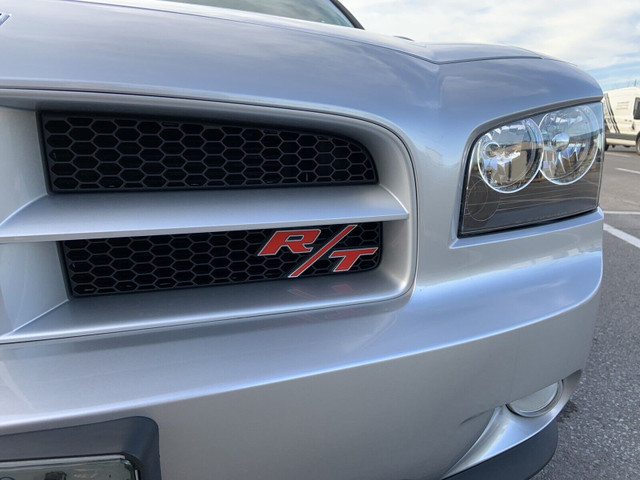**Reduced** Beautiful low kms 2010 Dodge Charger R/T in Cars & Trucks in Kingston - Image 2