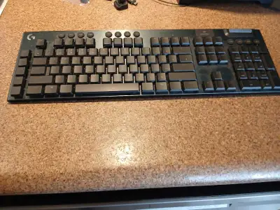 Lightspeed Keyboard Logitech G915, View more