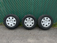 Winter tires - rims - caps - 215/70 R17 - pneus d'hiver - jantes