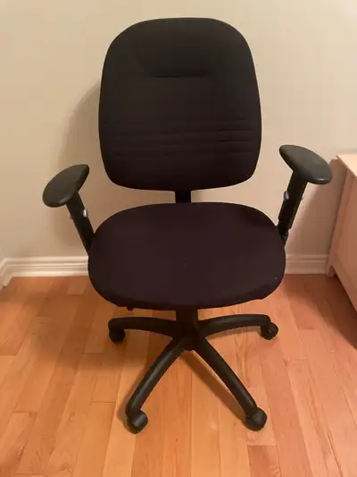 3-year old office chair for sale. In good condition.