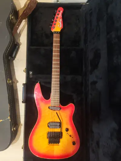 Godin Artisan ST 5, View more