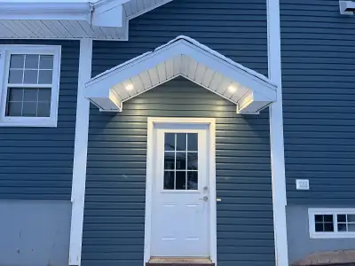 Brand New large 2 bedroom 1 Bath lower level duplex in Cornwall~ First month rent is free ~ This uni...