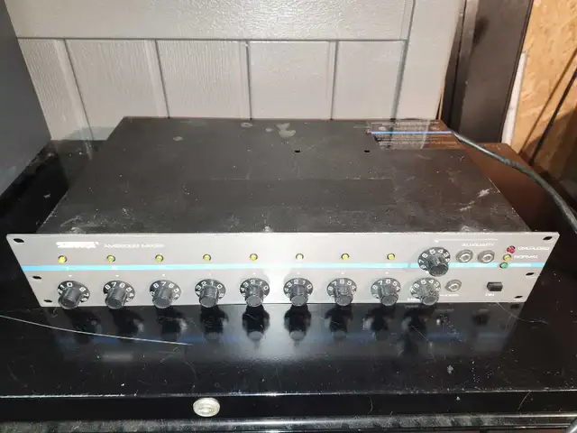 Shure AMS8000 Mixer in Pro Audio & Recording Equipment in City of Toronto - Image 5