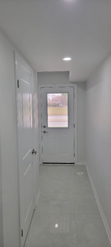 2nd Unit in Townhouse for Rent in Long Term Rentals in Mississauga / Peel Region - Image 2