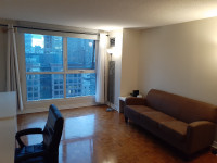 ✨Downtown Toronto ✨ Bedroom + exclusive Living Room ✨