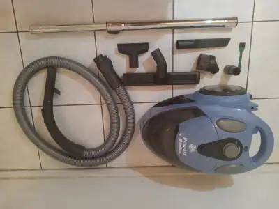 Aspirateur chariot sans sac Dirt Devil pour animaux domestiques, View more