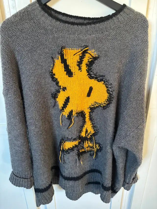 Beautiful oversized Zara/Peanuts sweater. Was $120 in Women's - Tops & Outerwear in Cape Breton - Image 2