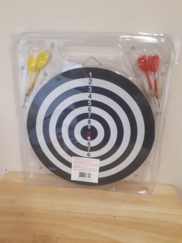 DOUBLE SIDED DART BOARD (new) in Arts & Collectibles in Kitchener / Waterloo - Image 3