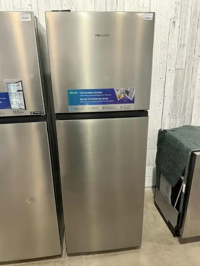 Econoplus Halifax Big Sale Hisense Fridge 24in Top Freezer in Refrigerators in City of Halifax - Image 2