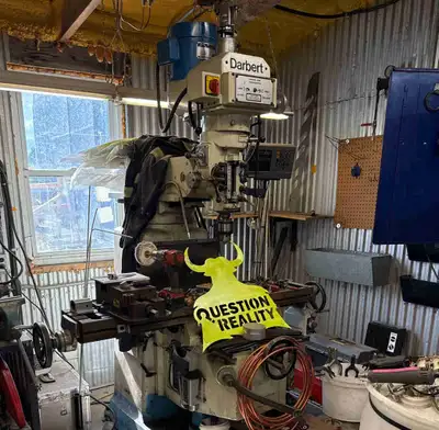 600v mill . Power feed . 2axis dro Works great . Have transformer for use on a phase converter . Can...