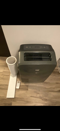Portable Air conditioner for sale LG 8000 BTU great condition
