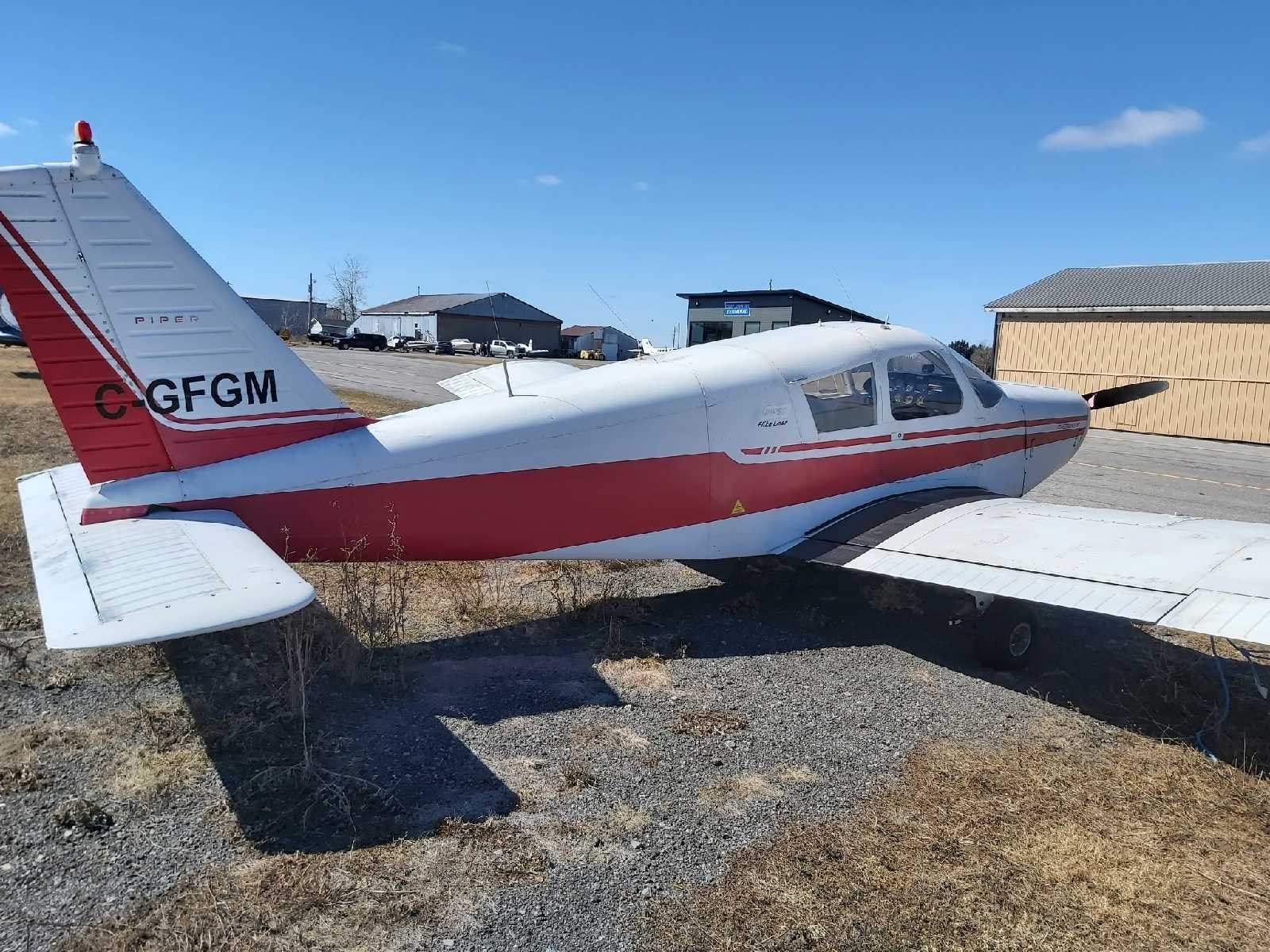 1971 Piper PA-28 Cherokee 140, photo 1