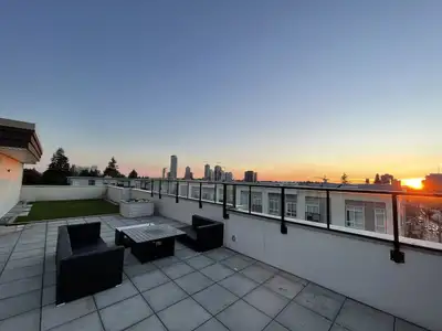 Fully Furnished Luxury penthouse 9ft ceiling apartment, View more