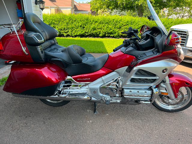 2012 Honda Gold Wing GL1800 in Touring in Moncton - Image 4