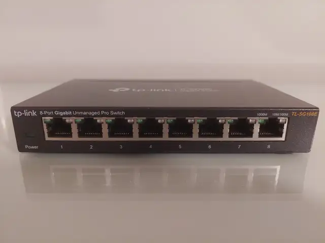 TP-Link TL-SG108E gigabit 8-port managed VLAN network switch62864745840515121