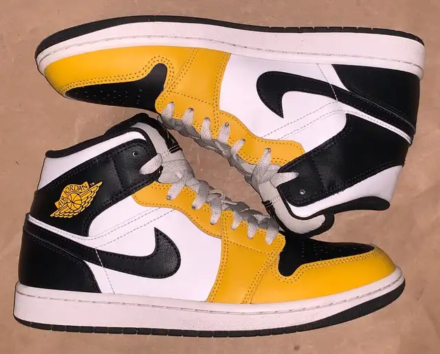 Nike Air Jordan 1 Mid Black White Yellow Ochre Men's Size 162863732365187122
