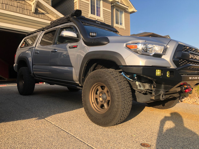 2016 Tacoma TRD Sport for sale in Cars & Trucks in Calgary - Image 4