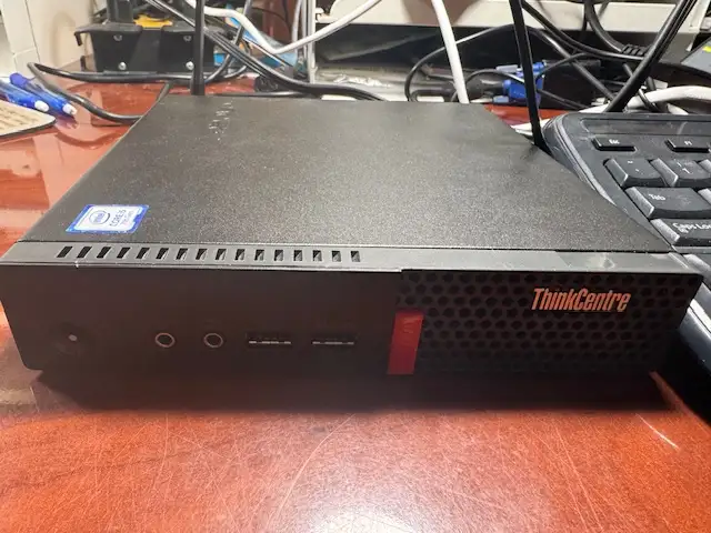 Lenovo Tiny PC M710Q Windows 10 Pro 64 in Desktop Computers in Edmonton - Image 2