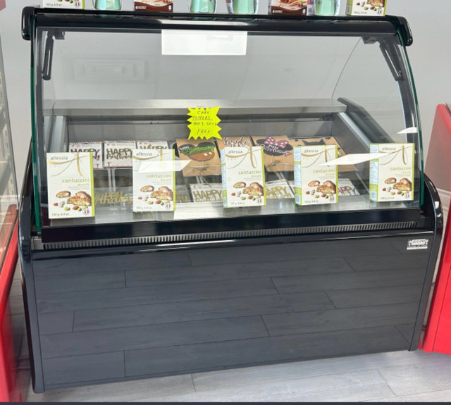 GELATO display - BEST OFFER  in Other Business & Industrial in City of Toronto