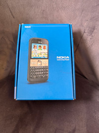 Nokia E5-00 - (Unlocked) Smartphone Brand New In Box.