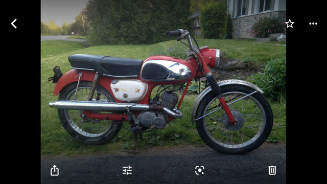 Wanted / Recherche moto Suzuki Honda 1960 1970 pièces ou complet dans Pièces et accessoires pour motos  à Ville de Montréal - Image 4