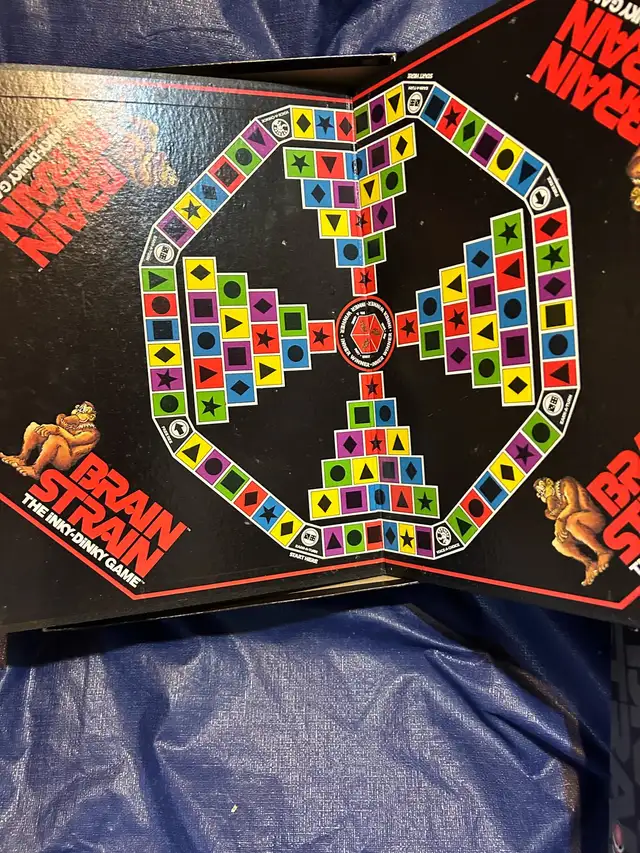Brain Strain Game in Toys & Games in Winnipeg - Image 4
